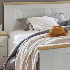 Bett in 140 cm Breite im Landhausstil - Ignacio