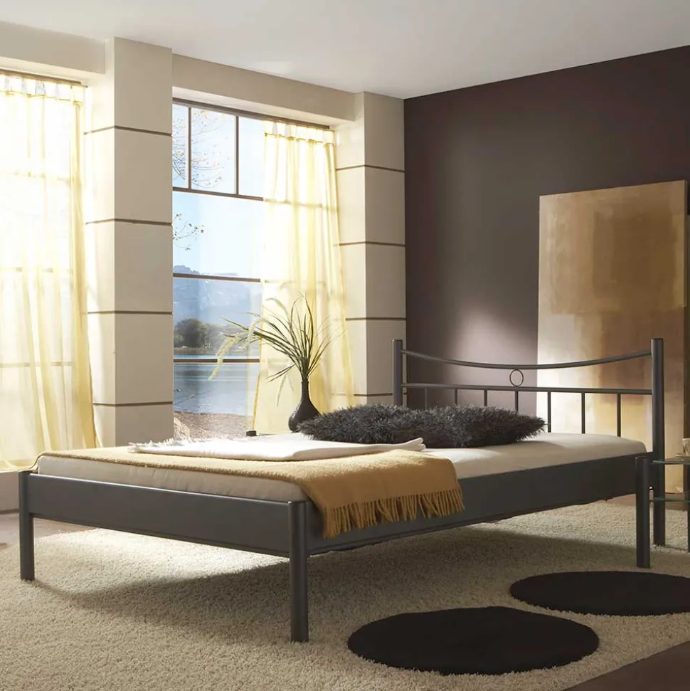 Bett Regina aus Metall