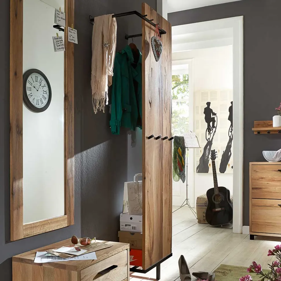 Design Garderobe aus Balkeneiche & Metall - Alsbetas