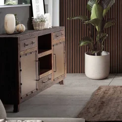 Industrial Sideboard aus Altholz und Metall - Stock