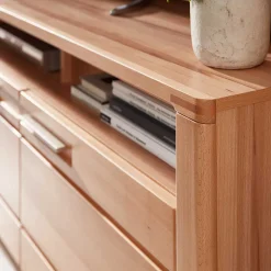 Kernbuche TV Board mit Metallgriffen - Amyonta