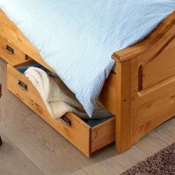Landhaus Doppelbett Set in Kiefer - Vocoja (dreiteilig)