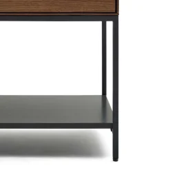 Luftig gestaltetes Sideboard in Nussbaum - Milena