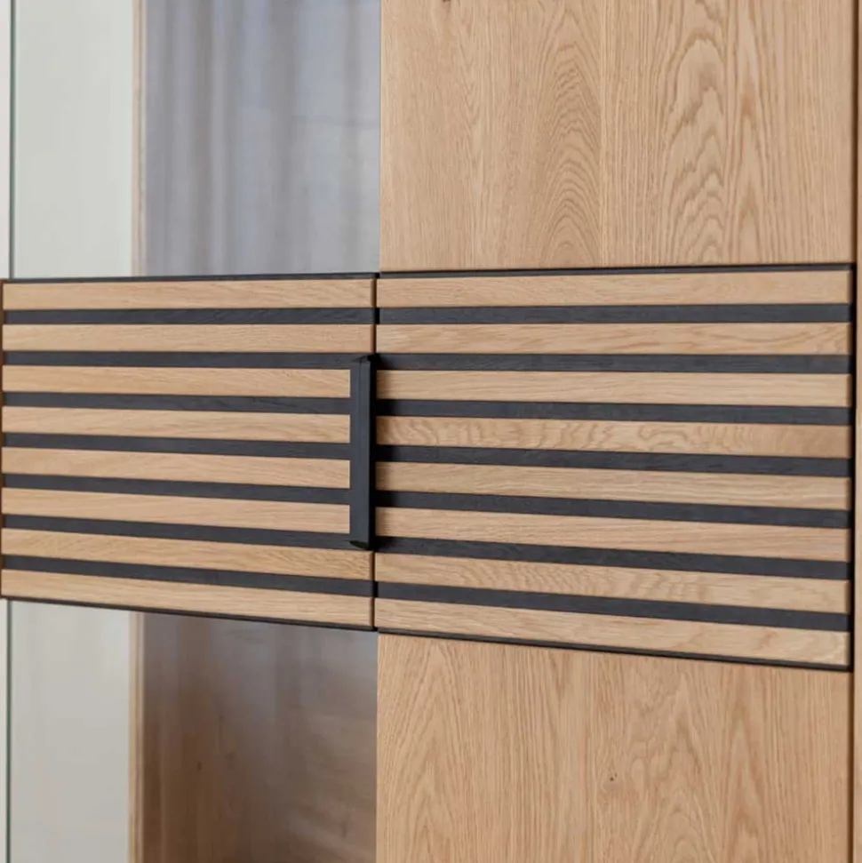 Massivholz Vitrine in Eiche mit Schwarz - Eribella