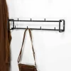 Minimalistische Hängegarderobe aus Stahl - Creemas