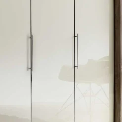 Schlafzimmerschrank Filmau in Cremeweiß