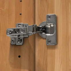 4-türiger Schrank mit 236 cm Höhe - Murray