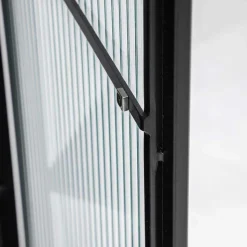 70x143x41 Industrial Vitrine aus Stahl in Schwarz - Toma