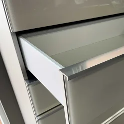 Zweifarbige Kommode mit 149 cm Breite - Pascan